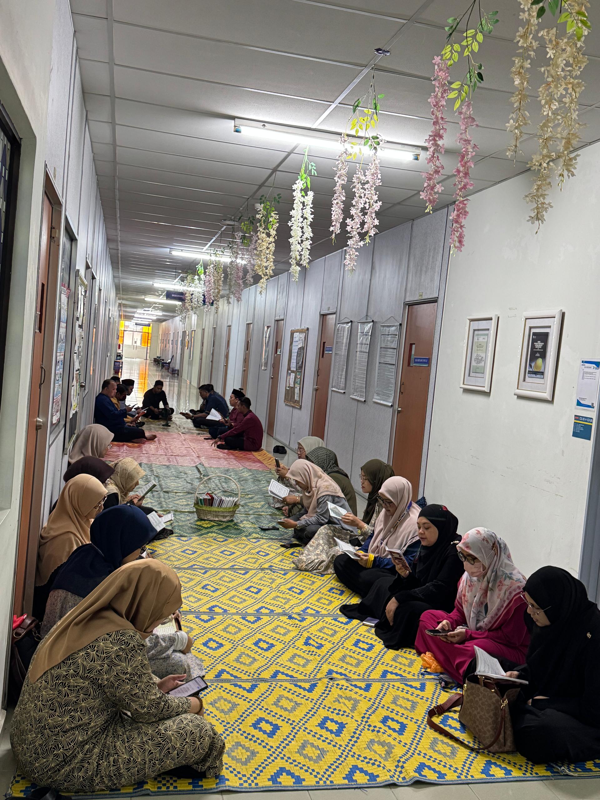 Bacaan Yasin dan Majlis Menyambut Bulan Ramadan Al-Kareem Fakulti Teknologi Kejuruteraan Awam, UMPSA yang akan diadakan pada 28 Februari 2025 bertempat di Aras 1, Bangunan Canseleri UMPSA Kampus Gambang